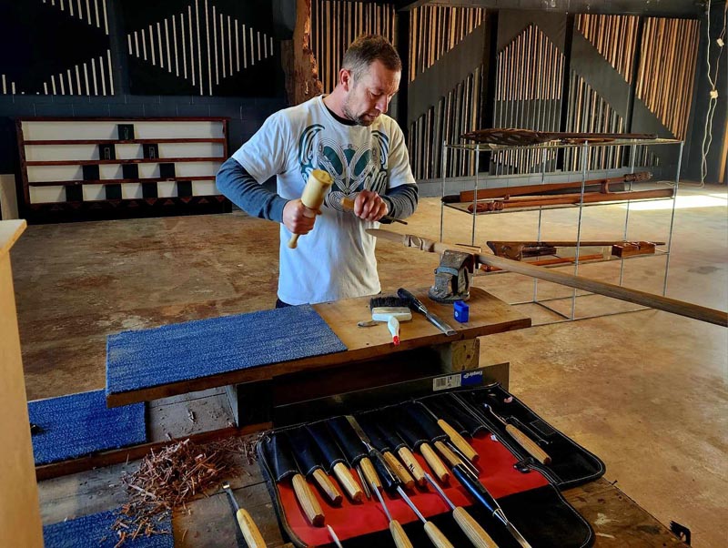 Mark Lang, whakairo, carving, prison arts, Arts in Corrections, Māori artists, reintegration, Hawke’s Bay Regional Prison, Tika Pono Toi, Creative Spaces, Arts Access Aotearoa