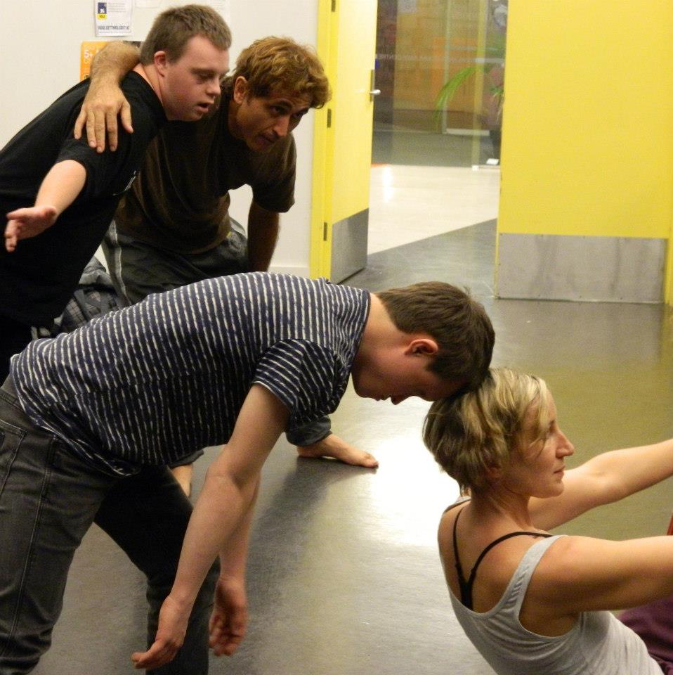 Tutor Sumara Fraser and WIDance in a Jolt Dance workshop