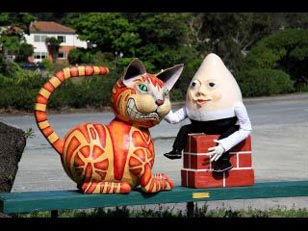 Community Art Works has a float in the annual Nelson Christmas Parade